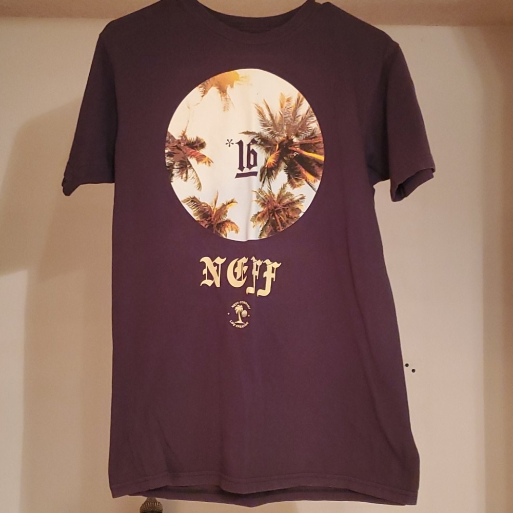 Mens t shirt